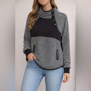 Abercrombie Gray Black Quilted Snap Pullover Sweatshirt‎ Size Medium Cozy Fit